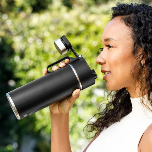 NINJA Thirsti 700 ml Travel Bottle – Black | DW2401EUUKBK