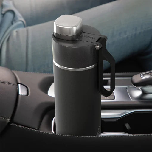 NINJA Thirsti 700 ml Travel Bottle – Black | DW2401EUUKBK
