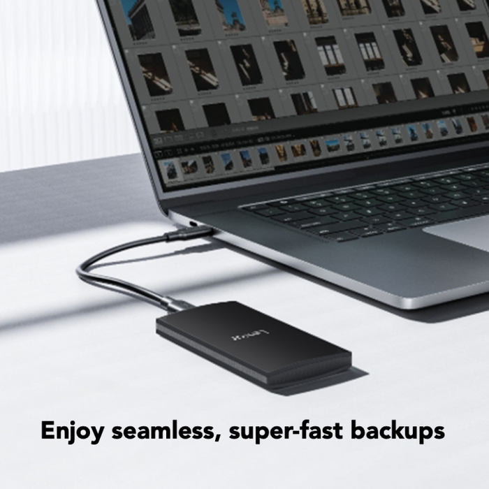 LEXAR SL300 Portable SSD | LSL300001T-RNBN