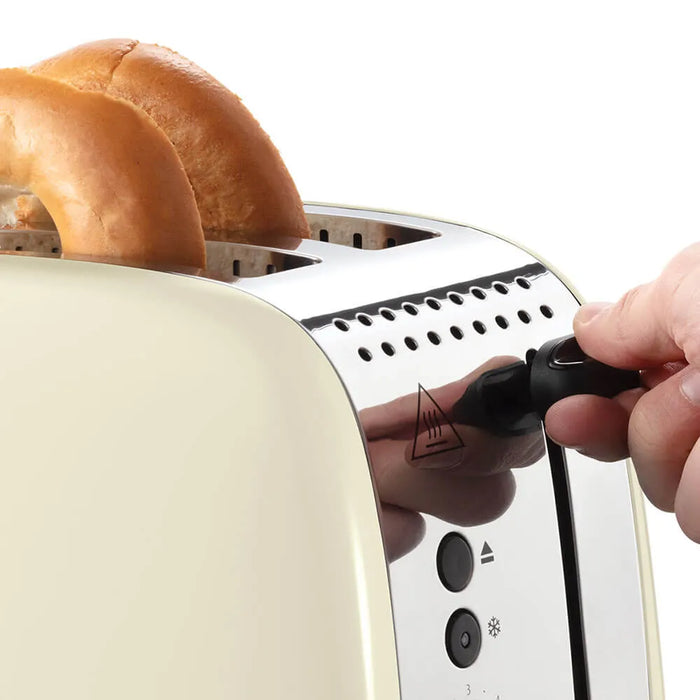 Russel Hobbs 2 Slice Toaster - Cream / Stainless Steel | 26551