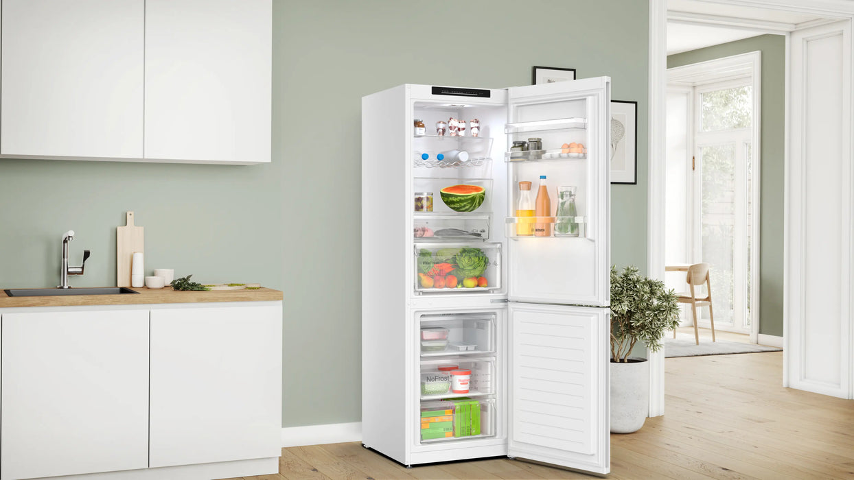 Bosch Series 4, freestanding fridge-freezer with freezer at bottom, 186 x 60 cm - White | BSH KGN362WDFG