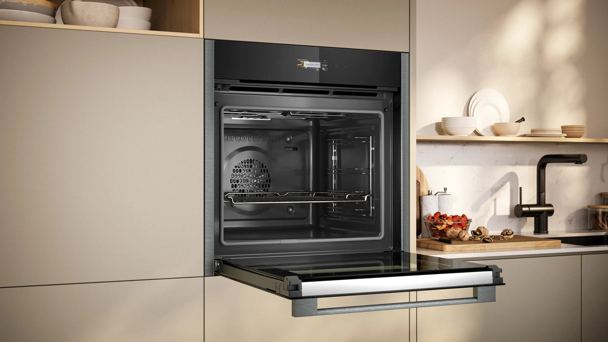 NEFF N70 Built In Pyrolytic Single Oven- Black | BSH B24CR71G0B