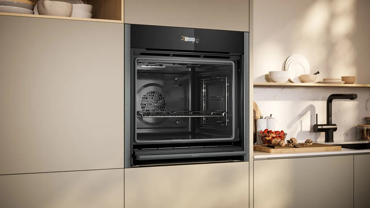 NEFF N 70 Built-in oven 60 x 60 cm Graphite-Grey | B54CR71G0B