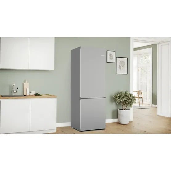 Bosch Series 4 Freestanding 70/30 Fridge-freezer - Stainless steel | KGN492LDFG