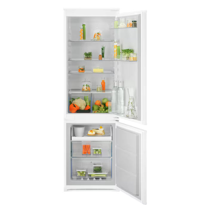 Electrolux 700 GreenZone 177cm Integrated Frost Free Fridge Freezer 257L with TwinTech No Frost | LNA7NE18S