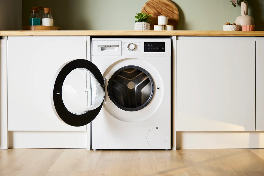 *LOCAL COLLECTION* Bosch Series 4, Washing machine, front loader, 9 kg, 1400 rpm - White | WAN28259GB