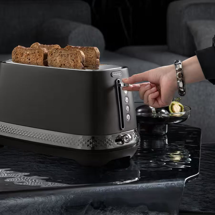 DeLonghi Diadema 2 Slot / 4 Slice Toaster  - Black | CTV3003.BK