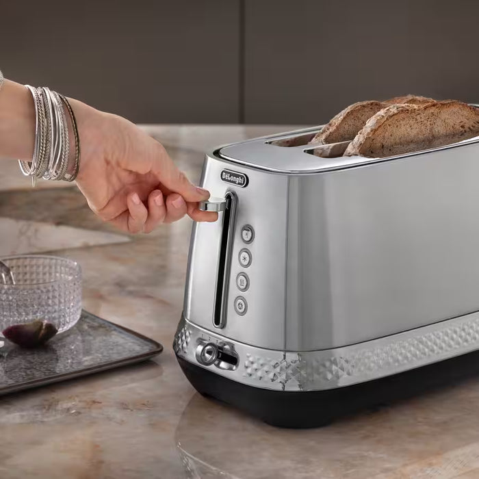 DeLonghi Diadema 2 Slot / 4 Slice Toaster - Metal | CTV3003.M