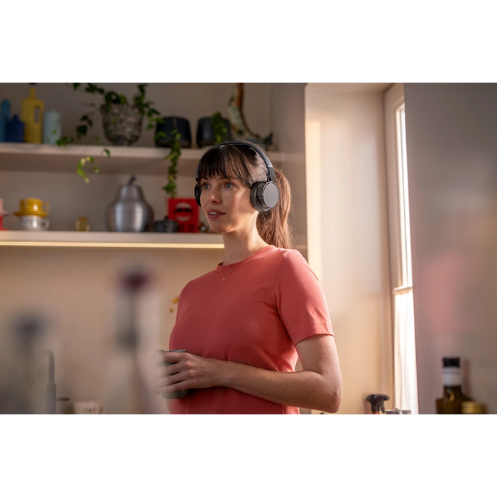 Philips 4000 series On-Ear Wireless Headphones | TAH4209BK/00