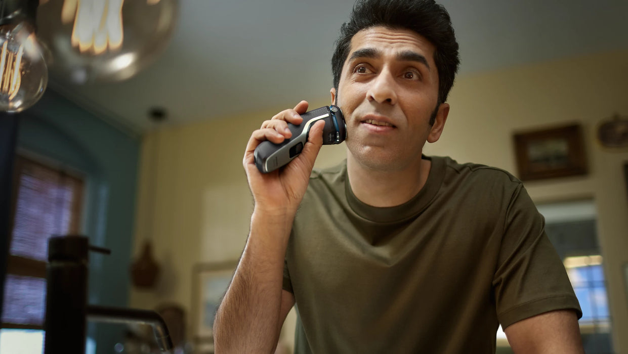 Philips Series 3000 Wet & Dry Electric Shaver | S3143/00
