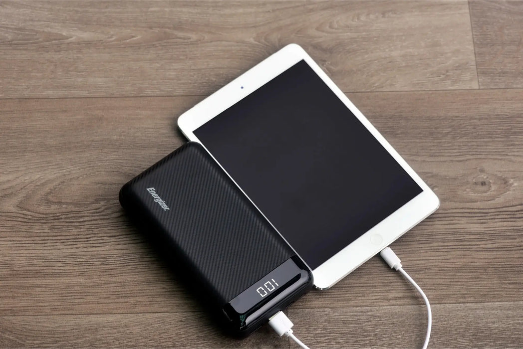 Energizer 30,000mAh 15W USB-C 3-Port Power Bank  | BUE30055PQ