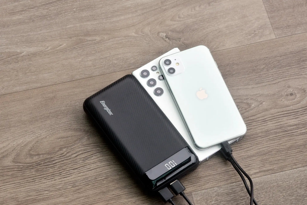 Energizer 30,000mAh 15W USB-C 3-Port Power Bank  | BUE30055PQ