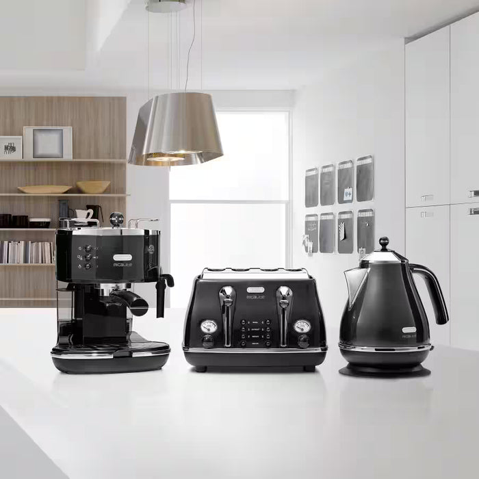 Delonghi Icona Micalite 4 slice Toaster - Black | CTOM4003.BK