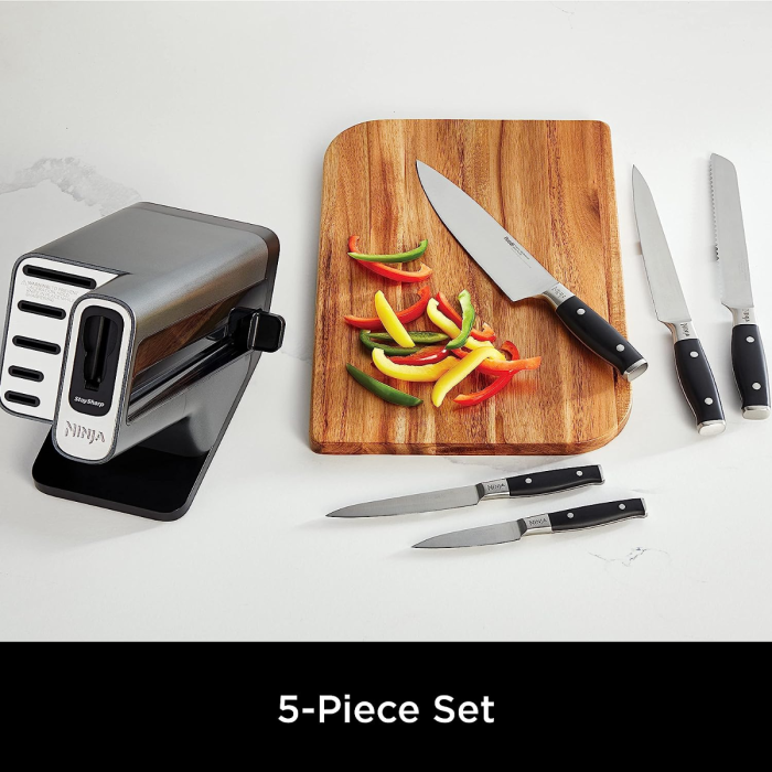 Ninja Foodi StaySharp Knife Block with Integrated Sharpener – 5-Piece Set | K32005UK