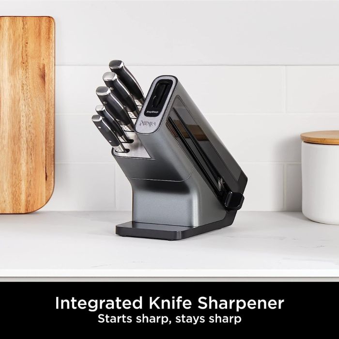 Ninja Foodi StaySharp Knife Block with Integrated Sharpener – 5-Piece Set | K32005UK