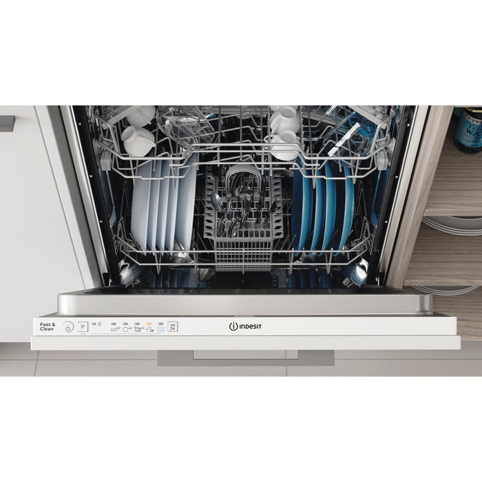Indesit 14 Place Settings Fully Integrated Dishwasher | D2IHL326UK