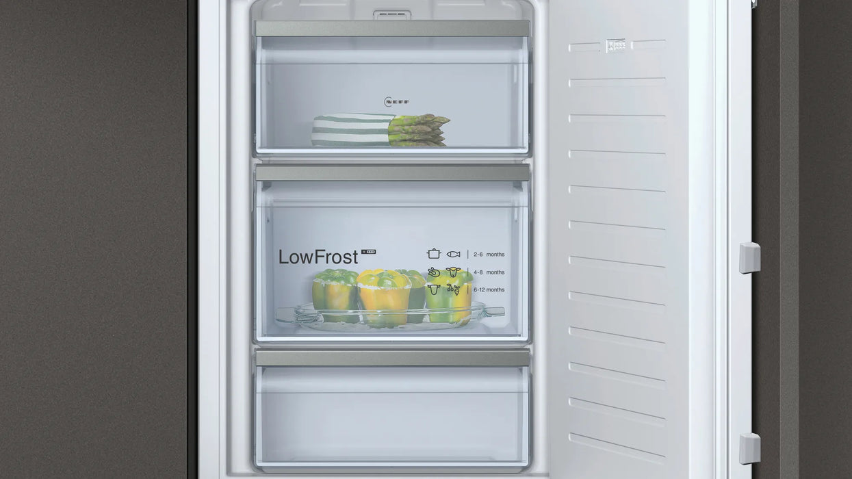 Neff N 70, built-in freezer, 87.4 x 55.8 cm, soft close flat hinge | BSH GI1216DE0