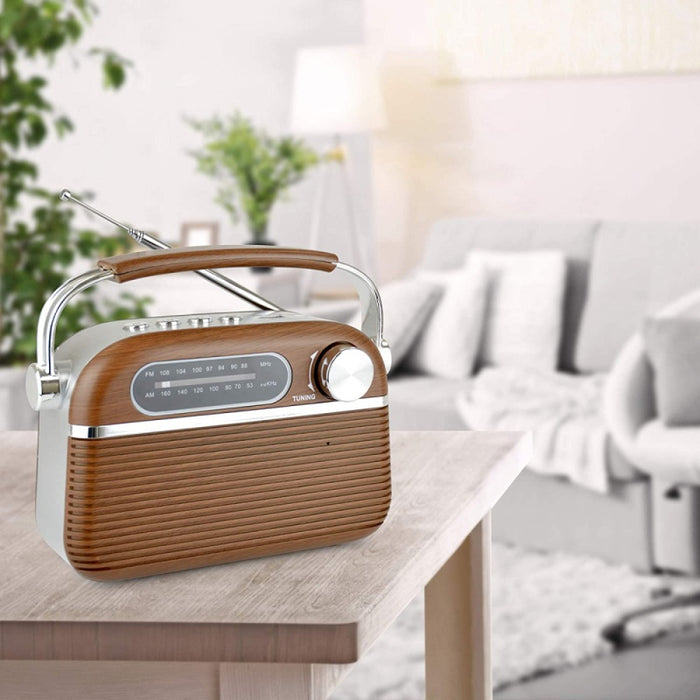 LLOYTRON Retro Rechargeable Radio - Wood | N6403WD