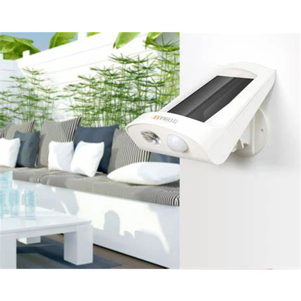 Outdoor Solar Powered LED Light with PIR Motion Detection | TX-114