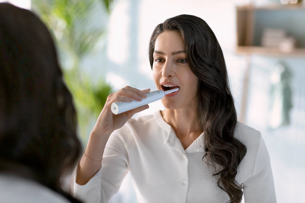 Philips Sonicare 2100 Series Sonic Electric Toothbrush | HX3651/13