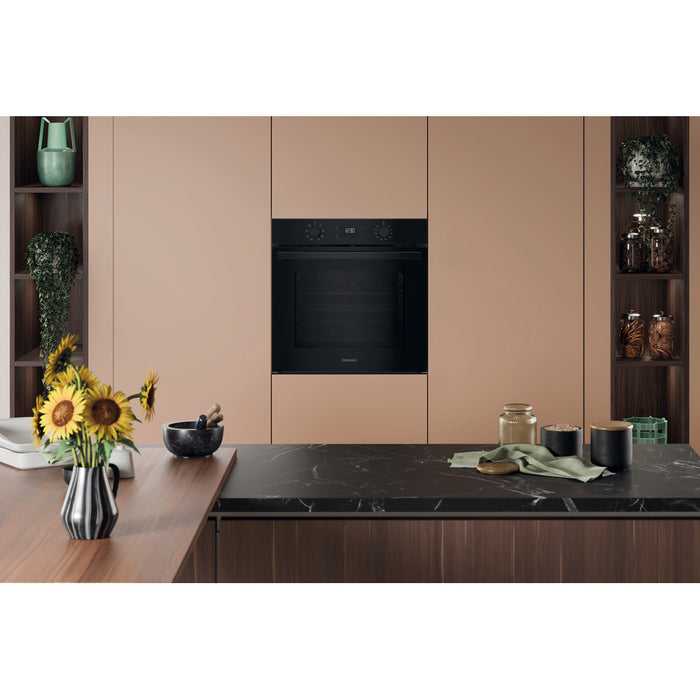 Hotpoint Built-In Electric Single Oven - Black | HO3K55CBUK