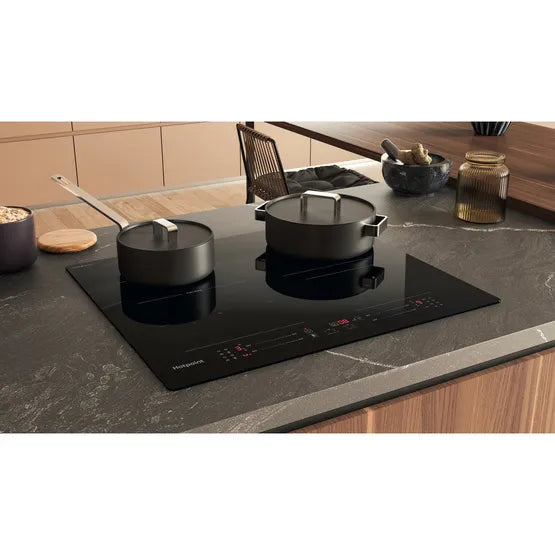 Hotpoint Easy Clean CleanProtect Induction Hob 60cm || TS3560FCPNE