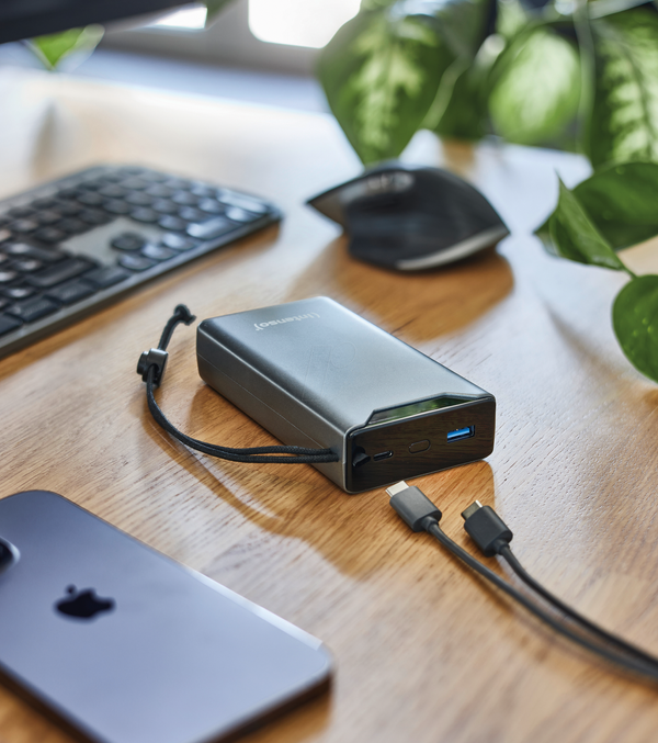 Intenso F20000 Power Bank 20000mAh 20W USB-C Power Delivery with Display - Grey | 7332054