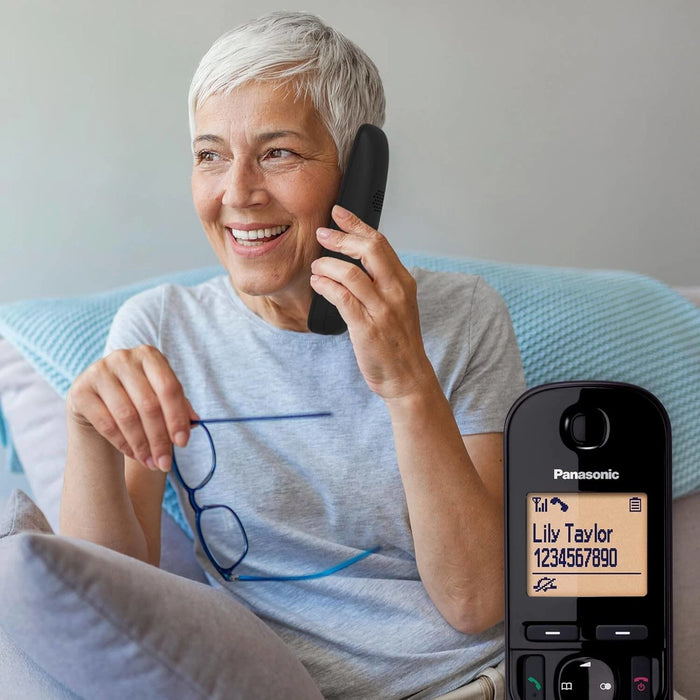 Panasonic Dect Trio House Phone With Digital Answering Machine | KXTGC223TRI