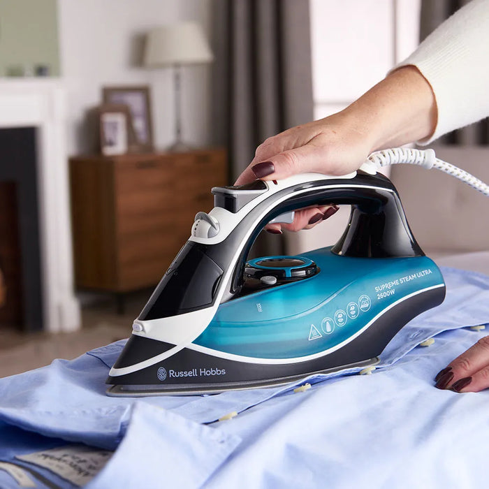 RUSSELL HOBBS Supreme Steam Ultra Traditional Iron | 23260