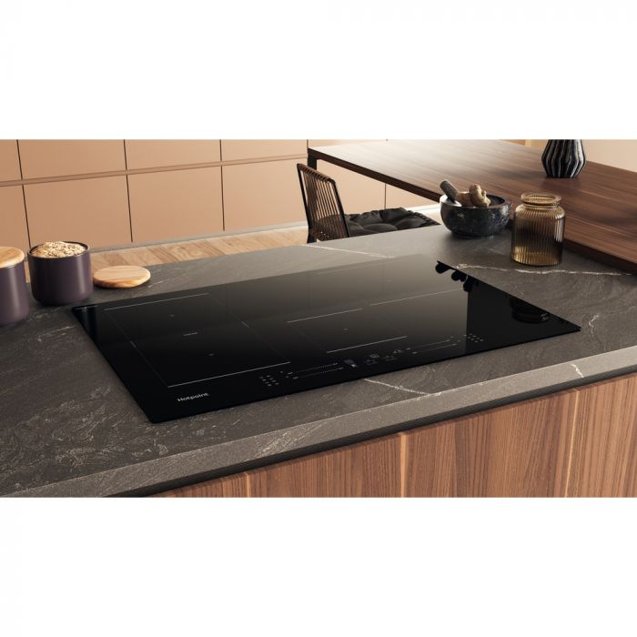 HOTPOINT Induction Glass-Ceramic Hob - Black || TS6477CCPNE