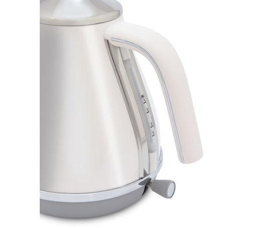 Delonghi Icona Capitals Cordless Jug Kettle - White | KBOC3001.W